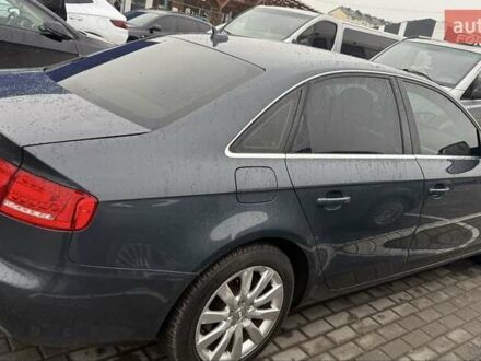 Сірий Ауді А4, об'ємом двигуна 2 л та пробігом 290 тис. км за 9500 $, фото 1 на Automoto.ua
