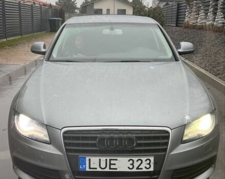 Серый Ауди А4, объемом двигателя 2 л и пробегом 231 тыс. км за 4489 $, фото 1 на Automoto.ua