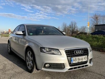 Серый Ауди А4, объемом двигателя 2 л и пробегом 292 тыс. км за 8000 $, фото 1 на Automoto.ua