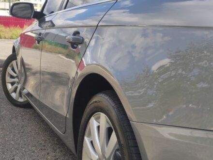 Сірий Ауді А4, об'ємом двигуна 2 л та пробігом 256 тис. км за 9000 $, фото 1 на Automoto.ua