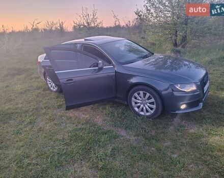 Серый Ауди А4, объемом двигателя 1.98 л и пробегом 237 тыс. км за 11500 $, фото 1 на Automoto.ua