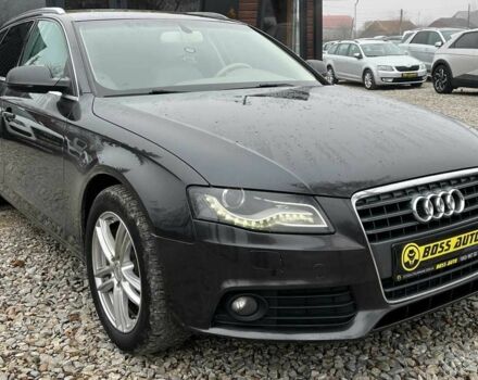 Сірий Ауді А4, об'ємом двигуна 2 л та пробігом 259 тис. км за 10200 $, фото 1 на Automoto.ua