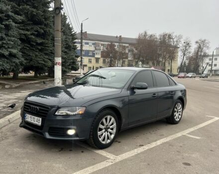 Серый Ауди А4, объемом двигателя 2 л и пробегом 400 тыс. км за 7700 $, фото 1 на Automoto.ua