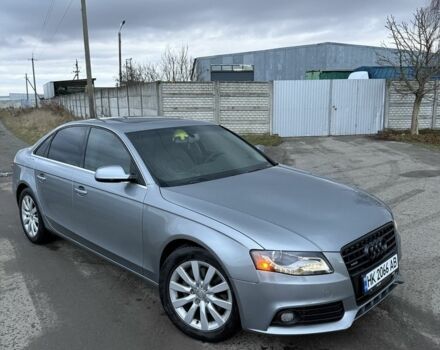 Серый Ауди А4, объемом двигателя 2 л и пробегом 266 тыс. км за 9350 $, фото 1 на Automoto.ua