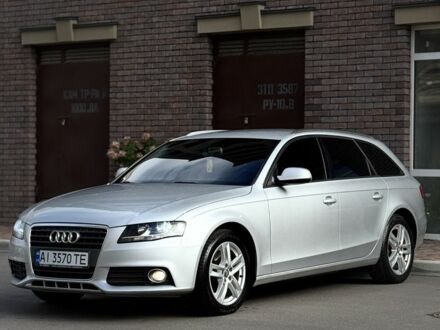 Серый Ауди А4, объемом двигателя 2 л и пробегом 340 тыс. км за 8850 $, фото 1 на Automoto.ua