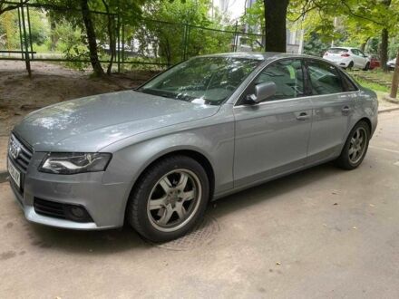 Ауди А4 2010 в Киеве на Automoto.ua Серый Ауди А4, объемом двигателя 2 л и пробегом 140 тыс. км за 9600 $, фото 1 на Automoto.ua