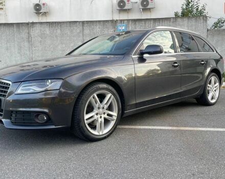 Сірий Ауді А4, об'ємом двигуна 1.8 л та пробігом 190 тис. км за 8000 $, фото 1 на Automoto.ua