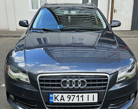 Сірий Ауді А4, об'ємом двигуна 2 л та пробігом 332 тис. км за 7800 $, фото 1 на Automoto.ua