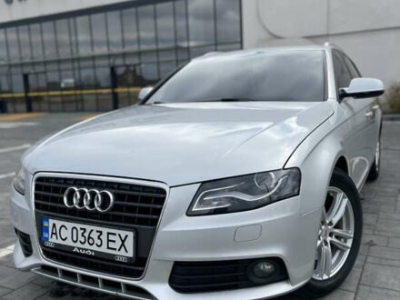 Ауді А4 2010 у Луцьку на Automoto.ua Сірий Ауді А4, об'ємом двигуна 2.7 л та пробігом 376 тис. км за 9300 $, фото 1 на Automoto.ua