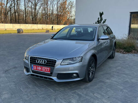 Сірий Ауді А4, об'ємом двигуна 1.8 л та пробігом 249 тис. км за 7900 $, фото 1 на Automoto.ua