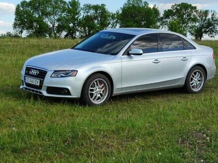 Ауді А4 2010 у Хмельнике на Automoto.ua Сірий Ауді А4, об'ємом двигуна 1.98 л та пробігом 220 тис. км за 9500 $, фото 1 на Automoto.ua