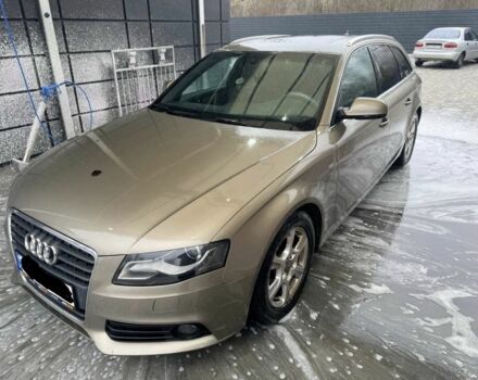 Сірий Ауді А4, об'ємом двигуна 2 л та пробігом 280 тис. км за 7300 $, фото 1 на Automoto.ua