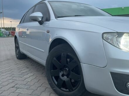 Серый Ауди А4, объемом двигателя 2 л и пробегом 253 тыс. км за 5399 $, фото 1 на Automoto.ua