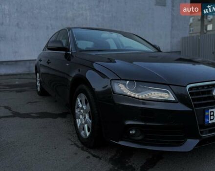 Серый Ауди А4, объемом двигателя 1.8 л и пробегом 224 тыс. км за 11000 $, фото 1 на Automoto.ua