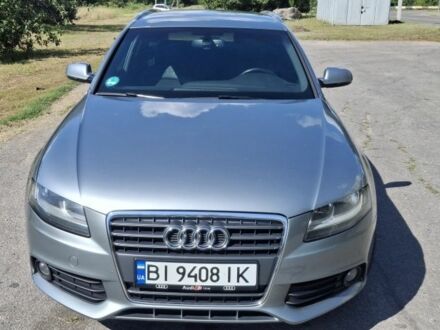 Серый Ауди А4, объемом двигателя 2 л и пробегом 323 тыс. км за 9346 $, фото 1 на Automoto.ua
