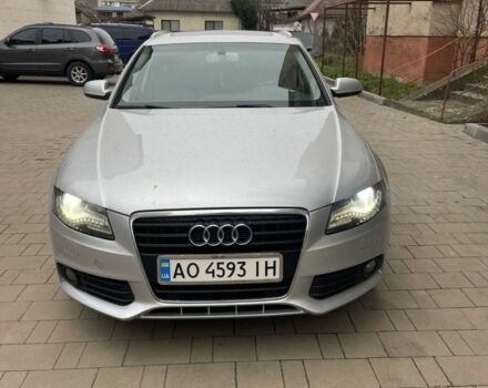 Сірий Ауді А4, об'ємом двигуна 2 л та пробігом 330 тис. км за 8950 $, фото 1 на Automoto.ua
