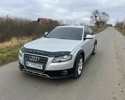 Сірий Ауді А4, об'ємом двигуна 2 л та пробігом 225 тис. км за 10800 $, фото 1 на Automoto.ua