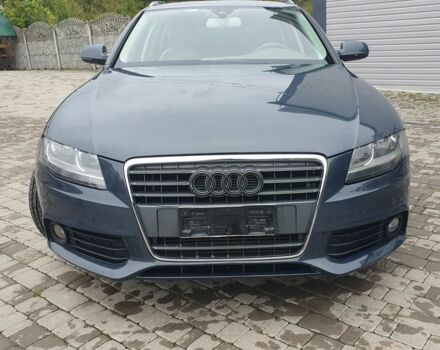 Серый Ауди А4, объемом двигателя 2 л и пробегом 285 тыс. км за 9300 $, фото 1 на Automoto.ua