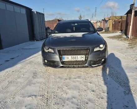 Серый Ауди А4, объемом двигателя 2.01 л и пробегом 334 тыс. км за 8999 $, фото 1 на Automoto.ua