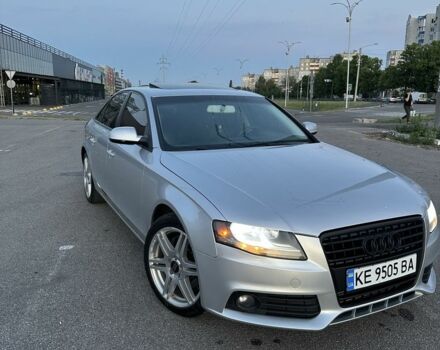 Серый Ауди А4, объемом двигателя 2 л и пробегом 270 тыс. км за 9500 $, фото 1 на Automoto.ua