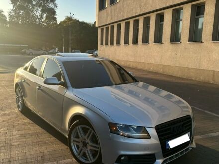 Сірий Ауді А4, об'ємом двигуна 2 л та пробігом 260 тис. км за 10499 $, фото 1 на Automoto.ua