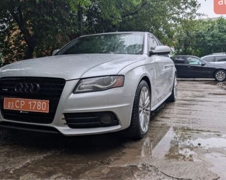 Серый Ауди А4, объемом двигателя 2 л и пробегом 305 тыс. км за 9000 $, фото 1 на Automoto.ua