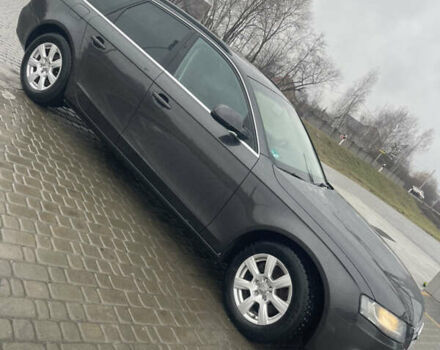 Серый Ауди А4, объемом двигателя 1.98 л и пробегом 254 тыс. км за 10800 $, фото 1 на Automoto.ua