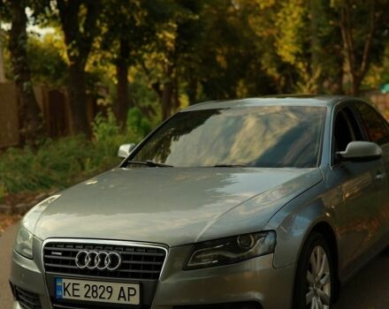 Сірий Ауді А4, об'ємом двигуна 2 л та пробігом 260 тис. км за 7900 $, фото 1 на Automoto.ua