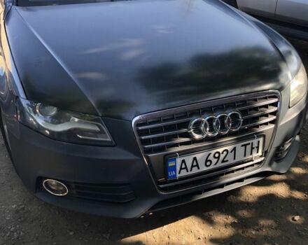 Сірий Ауді А4, об'ємом двигуна 1.8 л та пробігом 270 тис. км за 7500 $, фото 1 на Automoto.ua