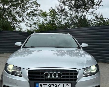 Сірий Ауді А4, об'ємом двигуна 1.8 л та пробігом 249 тис. км за 10700 $, фото 1 на Automoto.ua