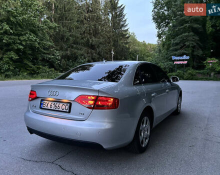 Серый Ауди А4, объемом двигателя 2 л и пробегом 273 тыс. км за 9600 $, фото 1 на Automoto.ua