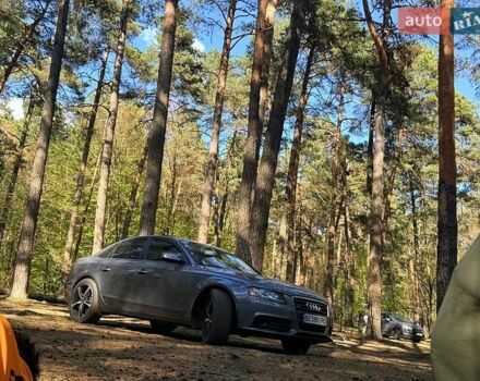 Серый Ауди А4, объемом двигателя 1.98 л и пробегом 290 тыс. км за 10000 $, фото 1 на Automoto.ua