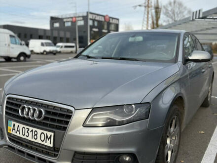 Серый Ауди А4, объемом двигателя 1.8 л и пробегом 198 тыс. км за 10000 $, фото 1 на Automoto.ua