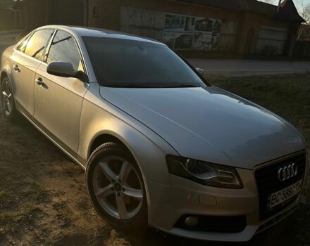 Серый Ауди А4, объемом двигателя 2 л и пробегом 217 тыс. км за 8800 $, фото 1 на Automoto.ua