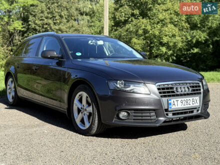 Серый Ауди А4, объемом двигателя 2 л и пробегом 370 тыс. км за 9990 $, фото 1 на Automoto.ua