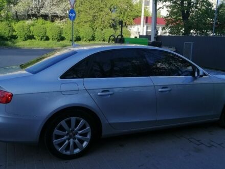 Сірий Ауді А4, об'ємом двигуна 2.01 л та пробігом 215 тис. км за 9700 $, фото 1 на Automoto.ua
