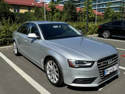 Серый Ауди А4, объемом двигателя 2 л и пробегом 307 тыс. км за 11000 $, фото 1 на Automoto.ua