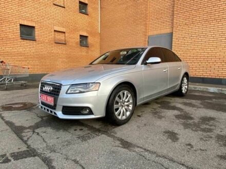 Серый Ауди А4, объемом двигателя 2 л и пробегом 280 тыс. км за 11500 $, фото 1 на Automoto.ua