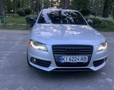 Серый Ауди А4, объемом двигателя 2 л и пробегом 230 тыс. км за 9500 $, фото 1 на Automoto.ua