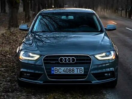 Сірий Ауді А4, об'ємом двигуна 2 л та пробігом 180 тис. км за 12700 $, фото 1 на Automoto.ua