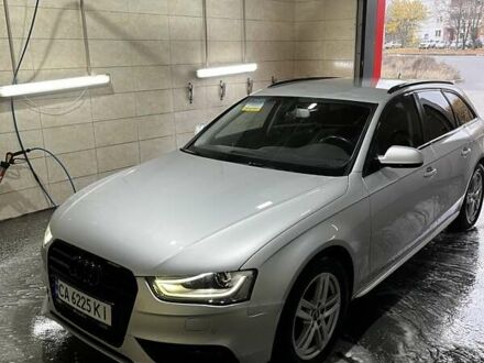 Серый Ауди А4, объемом двигателя 2 л и пробегом 295 тыс. км за 10800 $, фото 1 на Automoto.ua