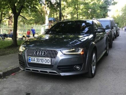 Серый Ауди А4, объемом двигателя 2 л и пробегом 288 тыс. км за 12300 $, фото 1 на Automoto.ua