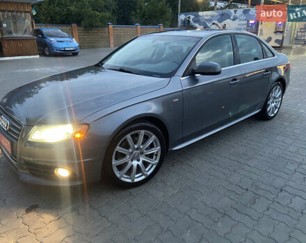 Серый Ауди А4, объемом двигателя 2 л и пробегом 182 тыс. км за 10200 $, фото 1 на Automoto.ua