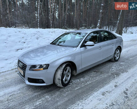 Серый Ауди А4, объемом двигателя 1.97 л и пробегом 199 тыс. км за 9999 $, фото 1 на Automoto.ua