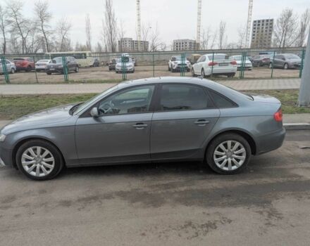 Серый Ауди А4, объемом двигателя 2 л и пробегом 194 тыс. км за 9400 $, фото 1 на Automoto.ua