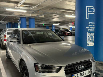 Ауди А4 2012 в Киеве на Automoto.ua Серый Ауди А4, объемом двигателя 1.98 л и пробегом 161 тыс. км за 10800 $, фото 1 на Automoto.ua