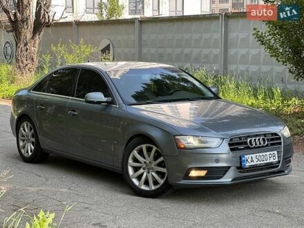Сірий Ауді А4, об'ємом двигуна 2 л та пробігом 309 тис. км за 9999 $, фото 1 на Automoto.ua