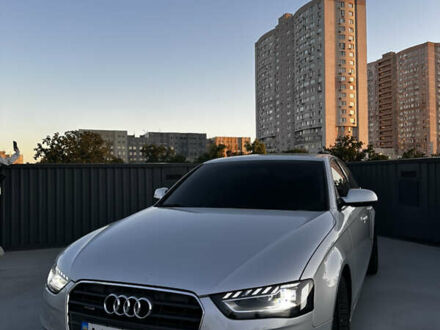 Сірий Ауді А4, об'ємом двигуна 1.98 л та пробігом 223 тис. км за 12900 $, фото 1 на Automoto.ua