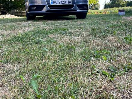 Сірий Ауді А4, об'ємом двигуна 2 л та пробігом 285 тис. км за 11000 $, фото 1 на Automoto.ua