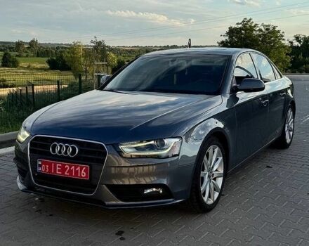 Сірий Ауді А4, об'ємом двигуна 2 л та пробігом 234 тис. км за 9999 $, фото 1 на Automoto.ua